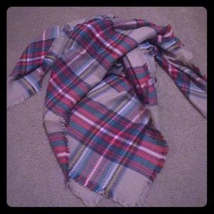 Plaid Oversized Scarf